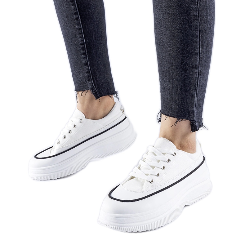 Sneakers bianche sulla piattaforma Plesio bianca