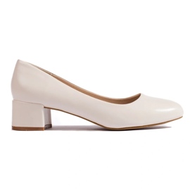 Décolleté da donna con tacco basso, colore beige chiaro
