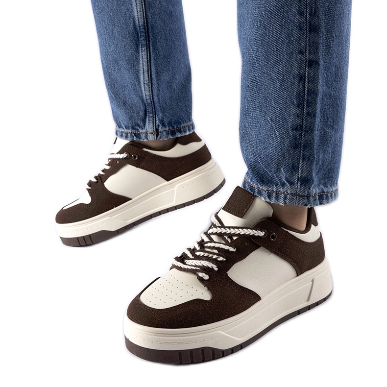 Sneakers marroni sulla piattaforma Crim marrone