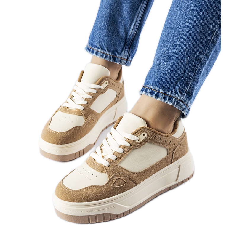 Sneaker Pomona con plateau beige e bianca