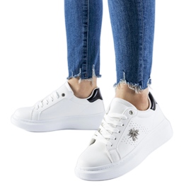 Sneakers bianche con applicazione Fairfax in zirconi bianca