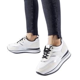 Sneakers bianche sulla piattaforma Nutter beige