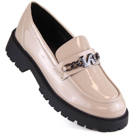 Mocassini beige con tacco e plateau in vernice da donna Vinceza 62121