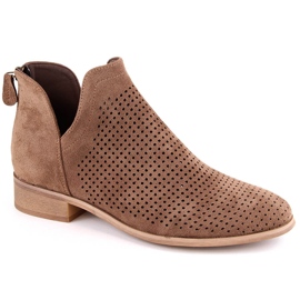 Stivali traforati da donna in pelle scamosciata con tacco basso, marrone Potocki SZ12307