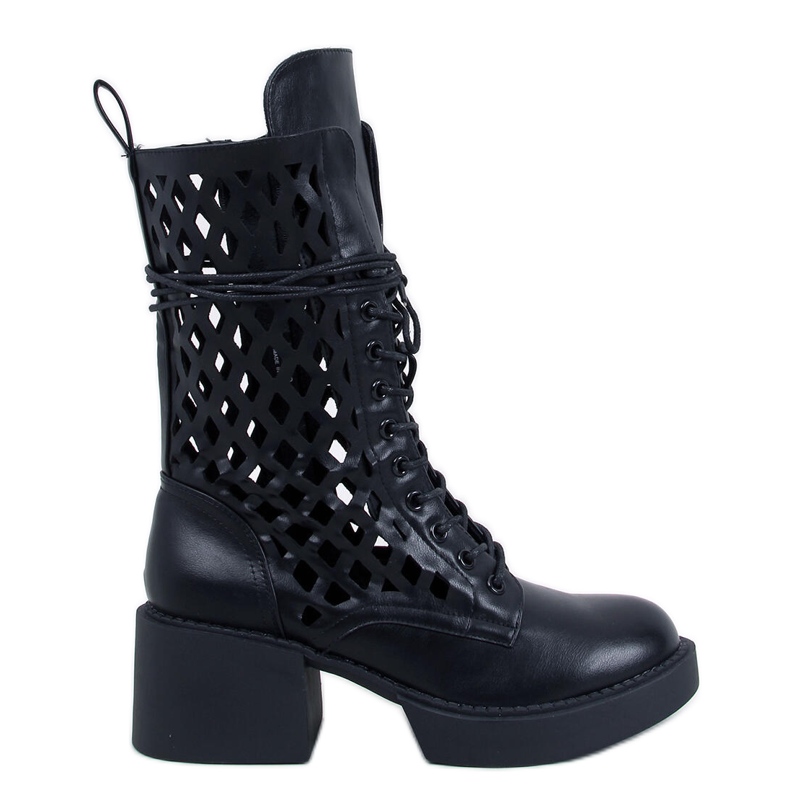 Stivaletti Vines Nero traforati