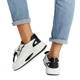 Sneakers Galdino bianche e nere bianca