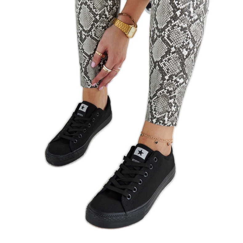 Sneaker Rocky in tessuto nero