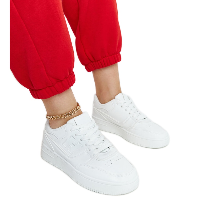 Sneakers bianche sulla piattaforma Mentha bianca