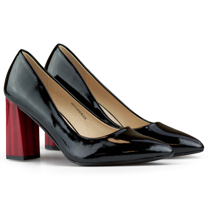 Décolleté in vernice nera con tacco alto rosso nero