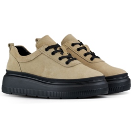 Sneakers da donna in pelle beige con suola nera