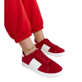 Sneakers in camoscio rosso sulla piattaforma Serap
