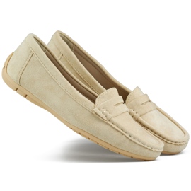 Comodi mocassini da donna in camoscio beige