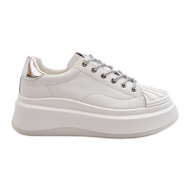 Sneakers in pelle da donna sulla piattaforma GOE NN2N4033 Bianco