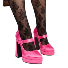 Décolleté rosa scuro con tacco alto di Mikea