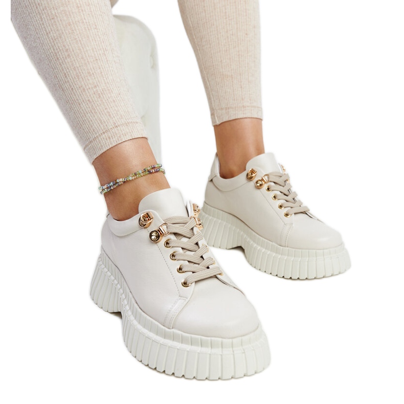 Sneakers in pelle beige chiaro di Karino