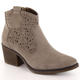 Stivali texani da donna in pelle traforata, beige S.Barski