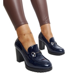 Décolleté con tacco in vernice blu navy di Giacoma