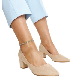 Décolleté Araxi beige con tacco alto