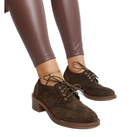 Scarpe col tacco in pelle scamosciata verde di Tigard
