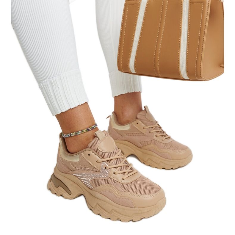 Sneakers platform marroni decorate con zirconi Maras marrone