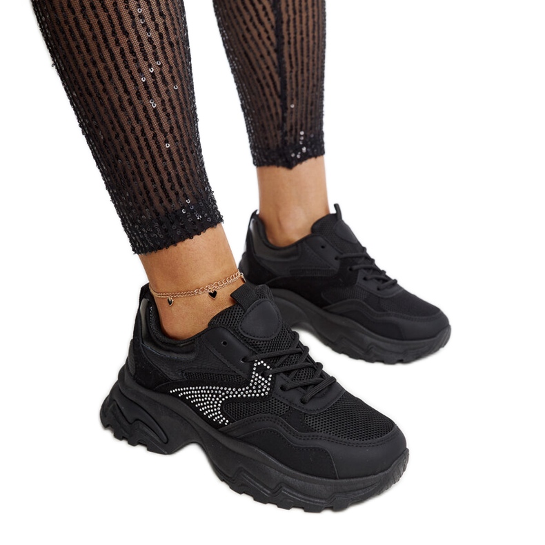 Sneakers nere con plateau decorate con strass Maras nero