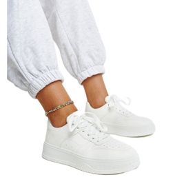 Sneaker bianche con suola spessa di Rafida bianca