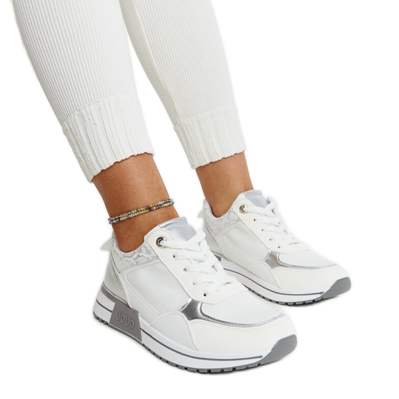 Sneakers bianche sulla piattaforma Kerttu bianca