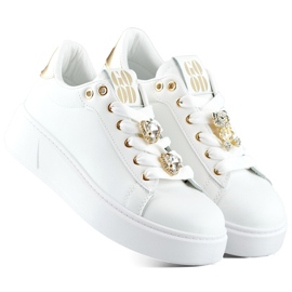 Sneakers bianche da donna alla moda con decorazioni sui lacci, sneakers con orsetto bianco