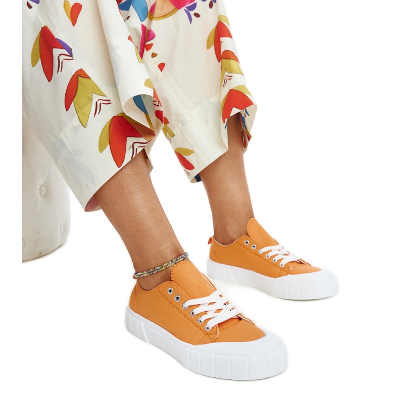 Sneakers in tessuto arancione di Eduard arancia