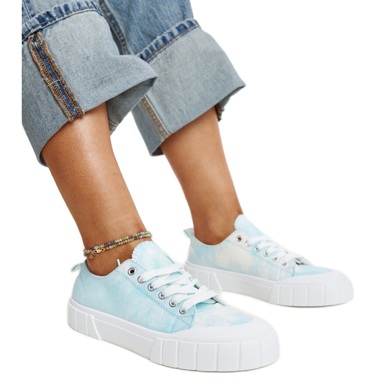Sneakers in tessuto blu di Jerina