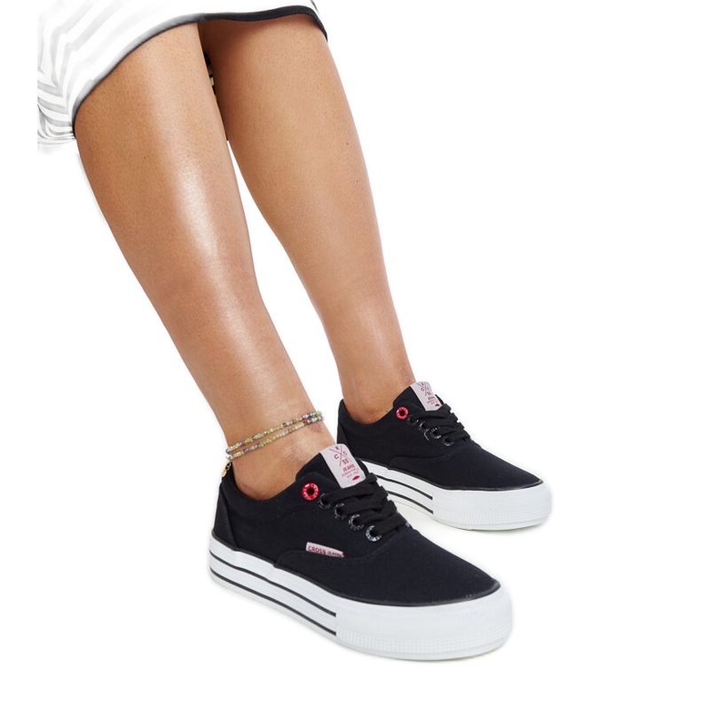 Sneakers nere da donna con suola spessa, Cross Jeans nero