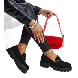 Scarpe in pelle nera con fibbia decorativa nero