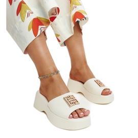 Infradito in pelle beige con fibbia Halabi