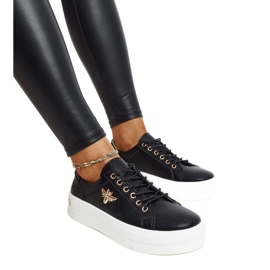 Scarpe in pelle nera con fibbia decorativa nero