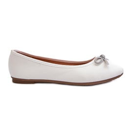 Ballerine in ecopelle con fiocco, sandalo bianco