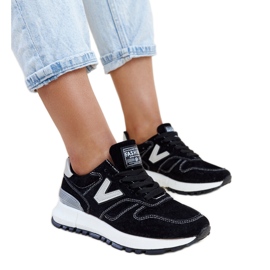 Sneakers nere con suola Olonio in eco-camoscio più spessa nero