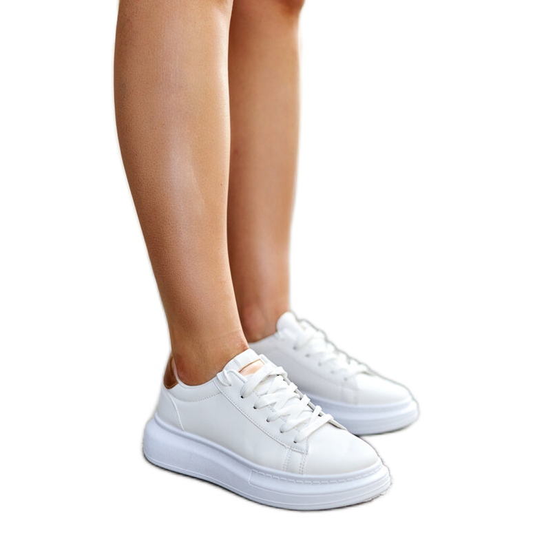 Sneaker bianche con spessa suola Ivalu bianca