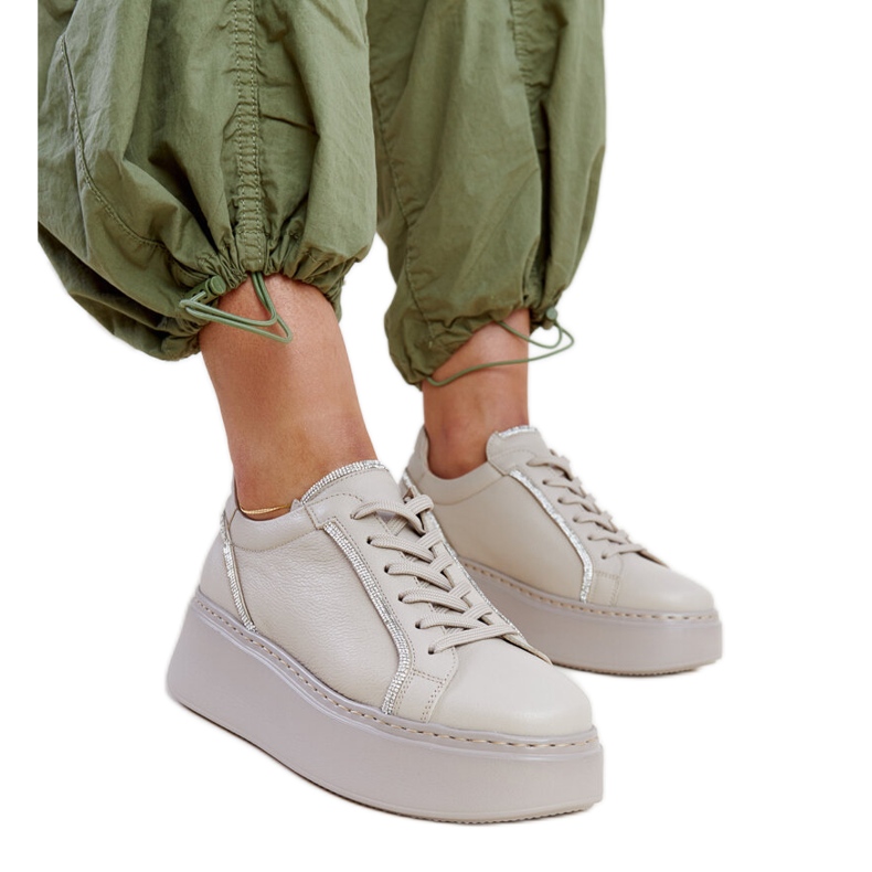 Sneakers Karino in pelle beige scuro con strass