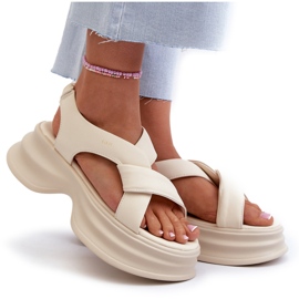 Sandali in pelle da donna con suola spessa, beige chiaro GOE NN2N4105
