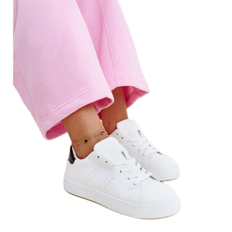 Sneakers Akila bianche e nere bianca