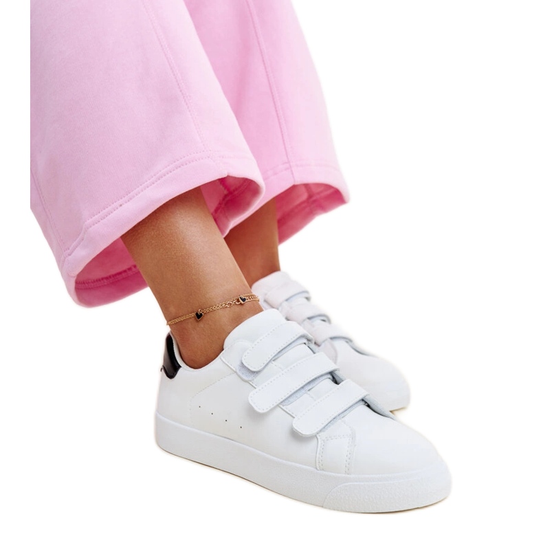 Sneakers bianche e nere con velcro di Samala bianca