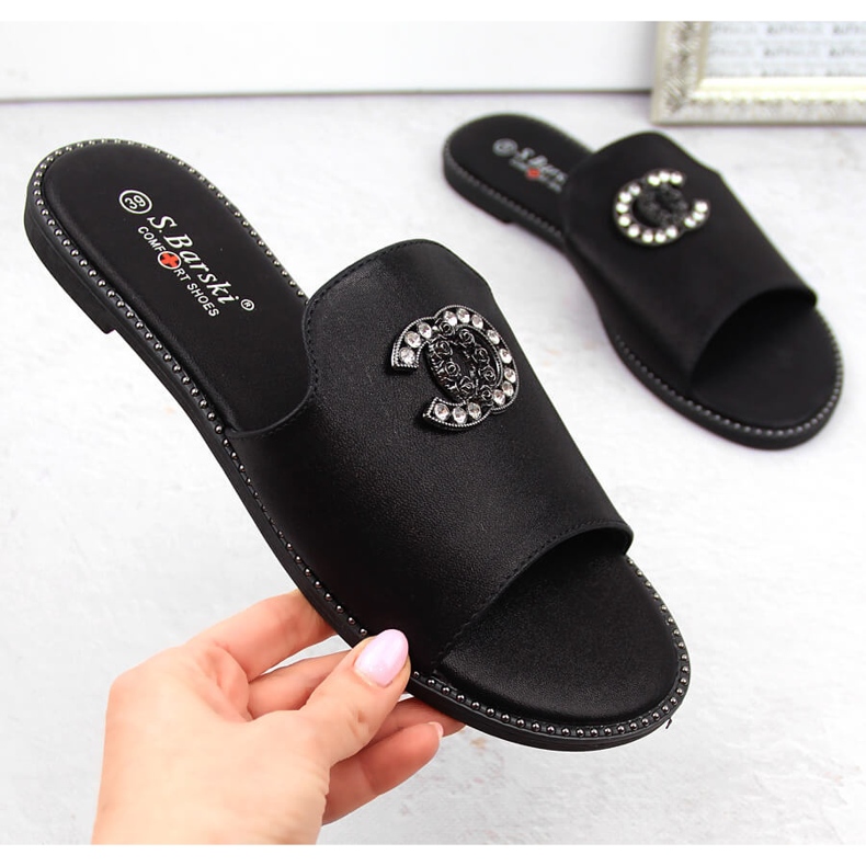 Comode infradito da donna con zirconi, nere S.Barski 050 nero