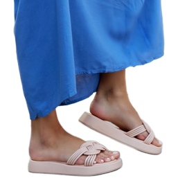 Pantofole in gomma beige di Ferrei