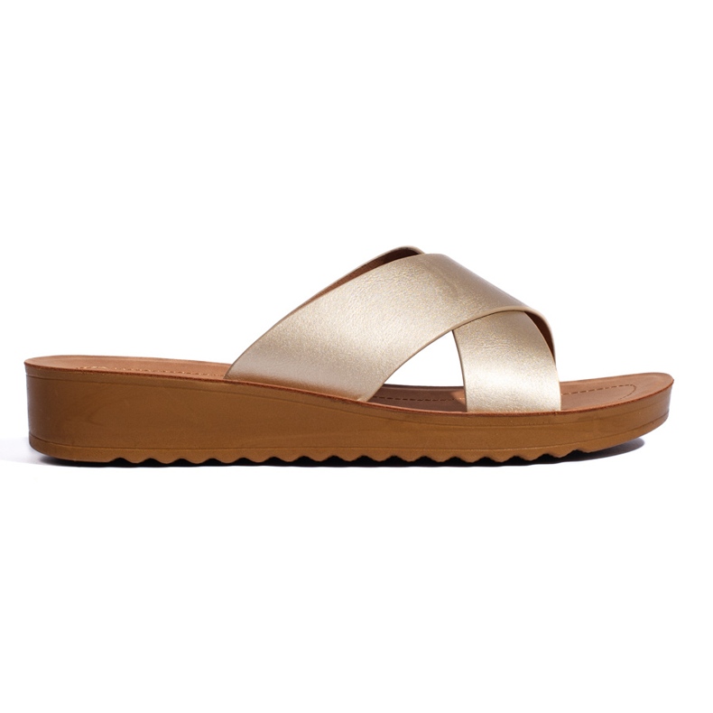 Infradito da donna con plateau color oro d'oro