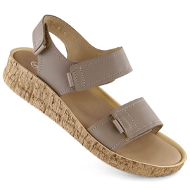 Sandali comodi in pelle da donna cappuccino cappuccino Helios 136.42.020 beige