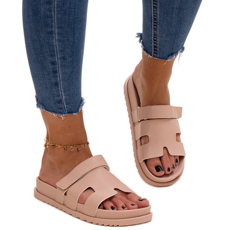 Infradito beige in velcro di Kassis