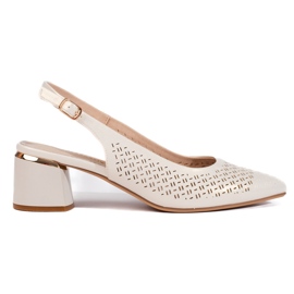Décolleté con perle traforate con tacco aperto di Sergio Leone beige