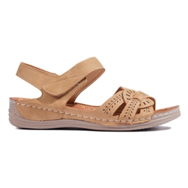 Sandali da donna marrone chiaro con zeppa bassa