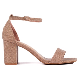 Sandali con tacco alto da donna in broccato oro d'oro