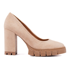 Décolleté da donna con tacco alto in camoscio beige